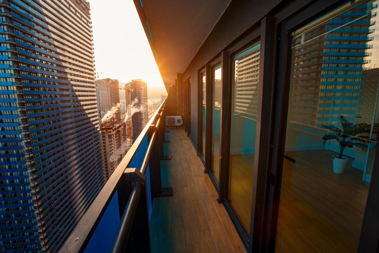 Orbi City Luxury Suite Batum Dış mekan fotoğraf