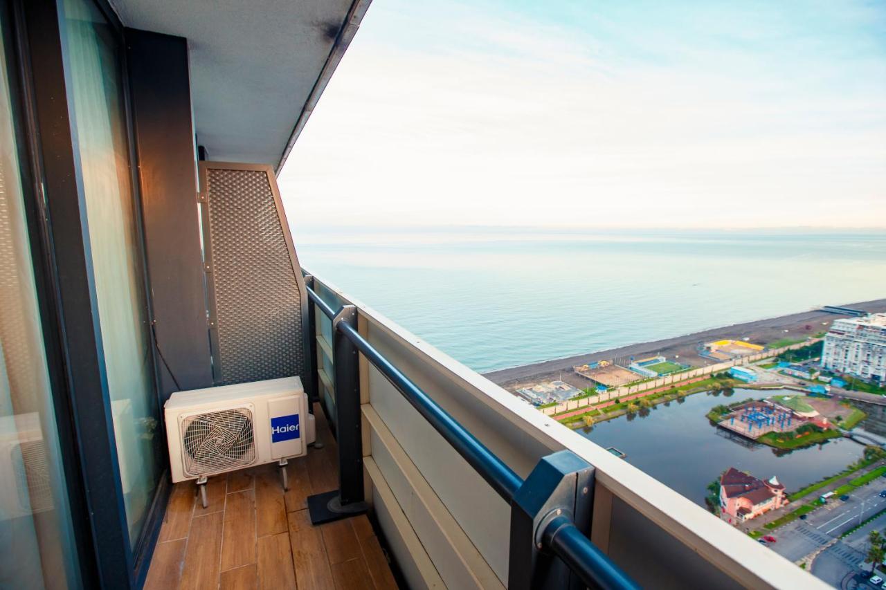 Orbi City Luxury Suite Batum Dış mekan fotoğraf