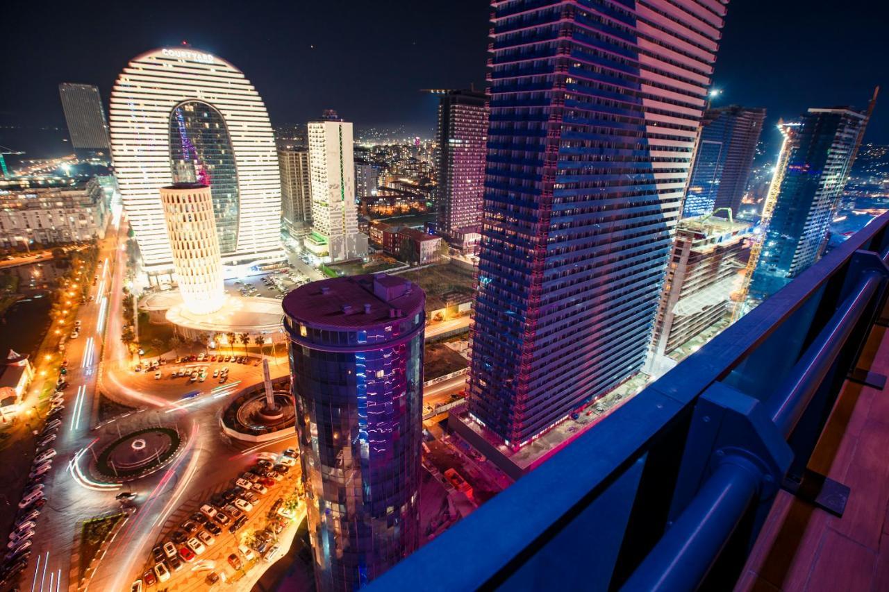 Orbi City Luxury Suite Batum Dış mekan fotoğraf